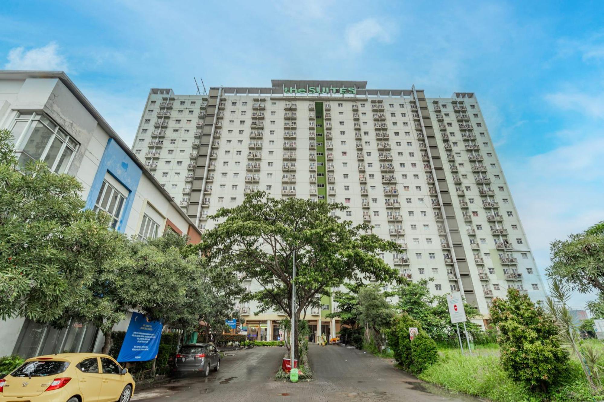 Oyo 94100 Gateway Pasteur Apartment By Ilyasa Bandung Extérieur photo